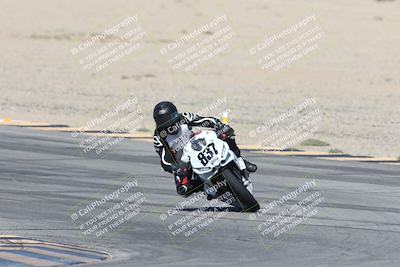 media/Oct-05-2025-CVMA (Sun) [[beeef4f201]]/Race 10-Formula Lightweight Twins Shootout/